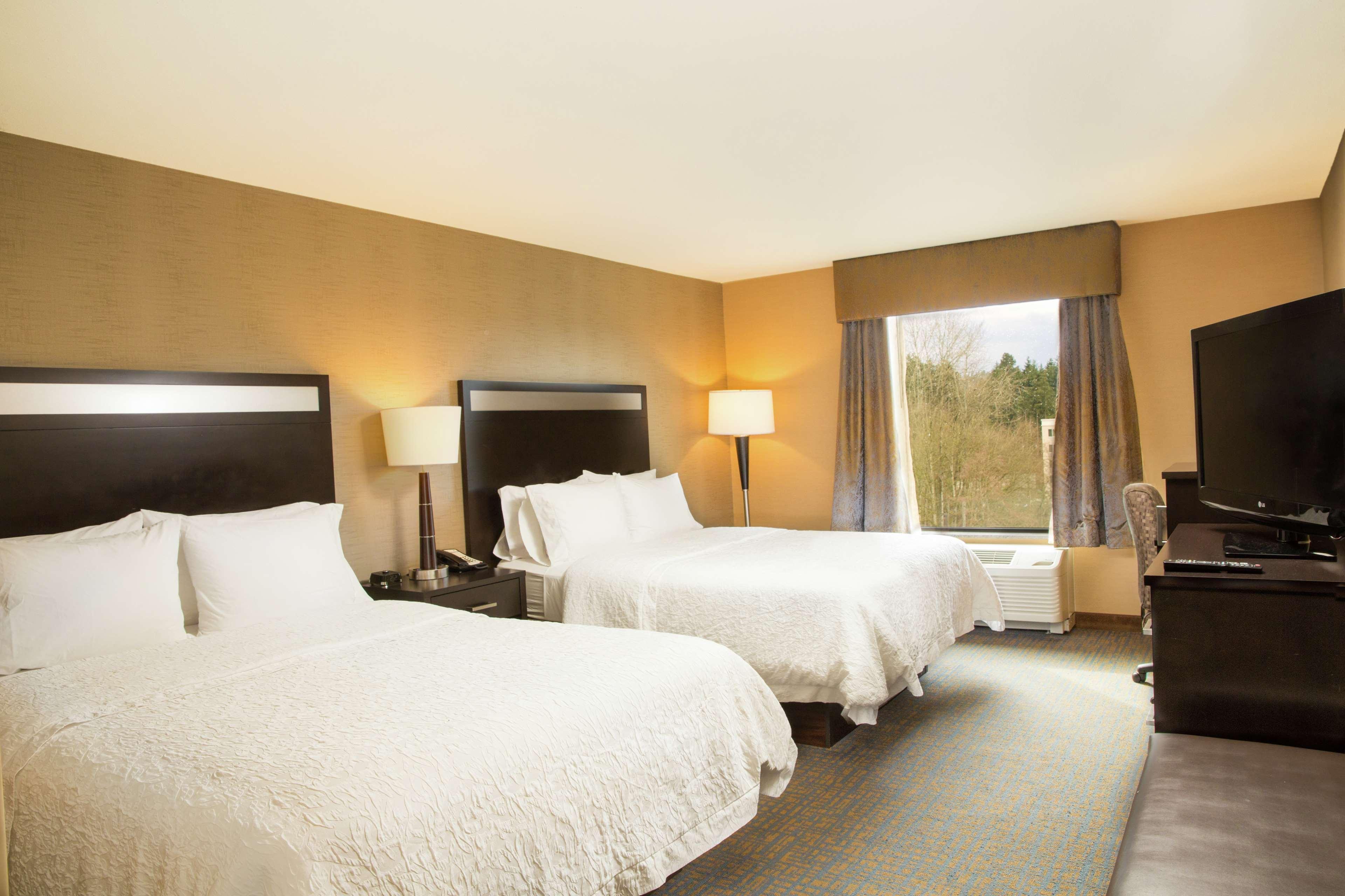 Hampton Inn & Suites Tacoma/Puyallup Exterior photo