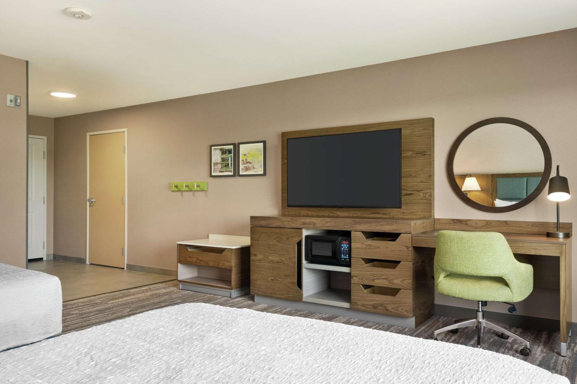 Hampton Inn & Suites Tacoma/Puyallup Exterior photo